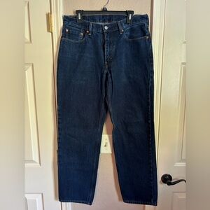 Levi’s 550 33W x 32L